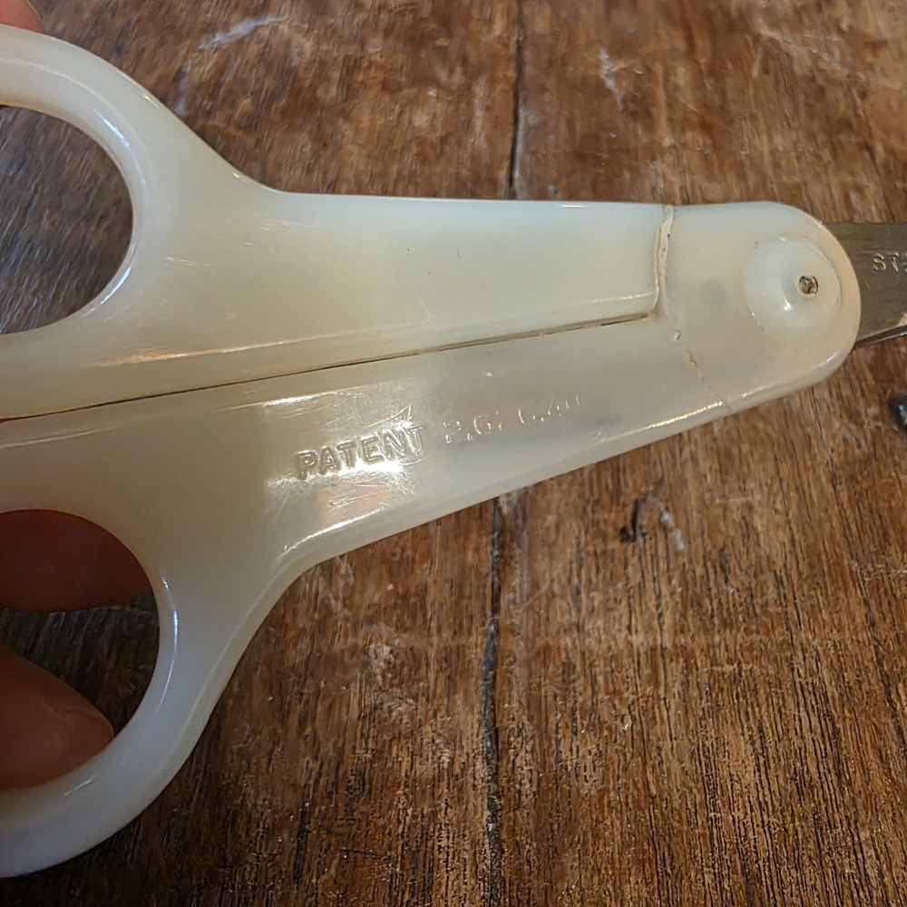Vintage WAHL Barber Shears Scissors 1954 Patent 2676405 Celluloid Stainless 7" - Picture 7 of 7